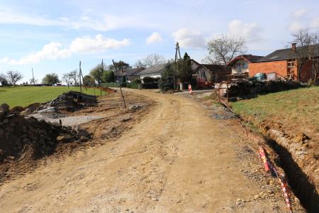 Modernizacija ceste do romskega naselja Mali Šalovci 4